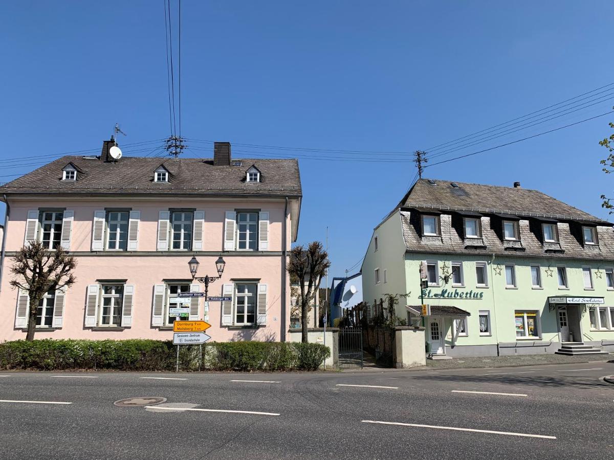 Hotel St. Hubertus Wallmerod ภายนอก รูปภาพ