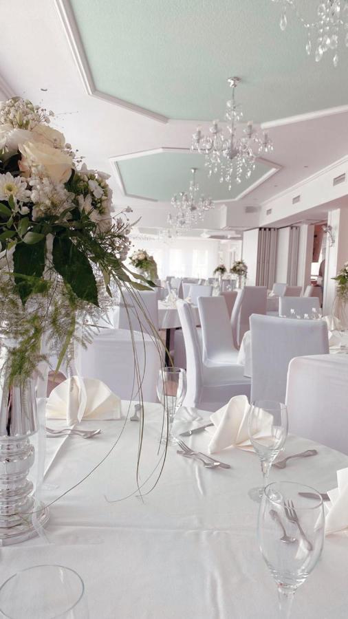 Hotel St. Hubertus Wallmerod ภายนอก รูปภาพ