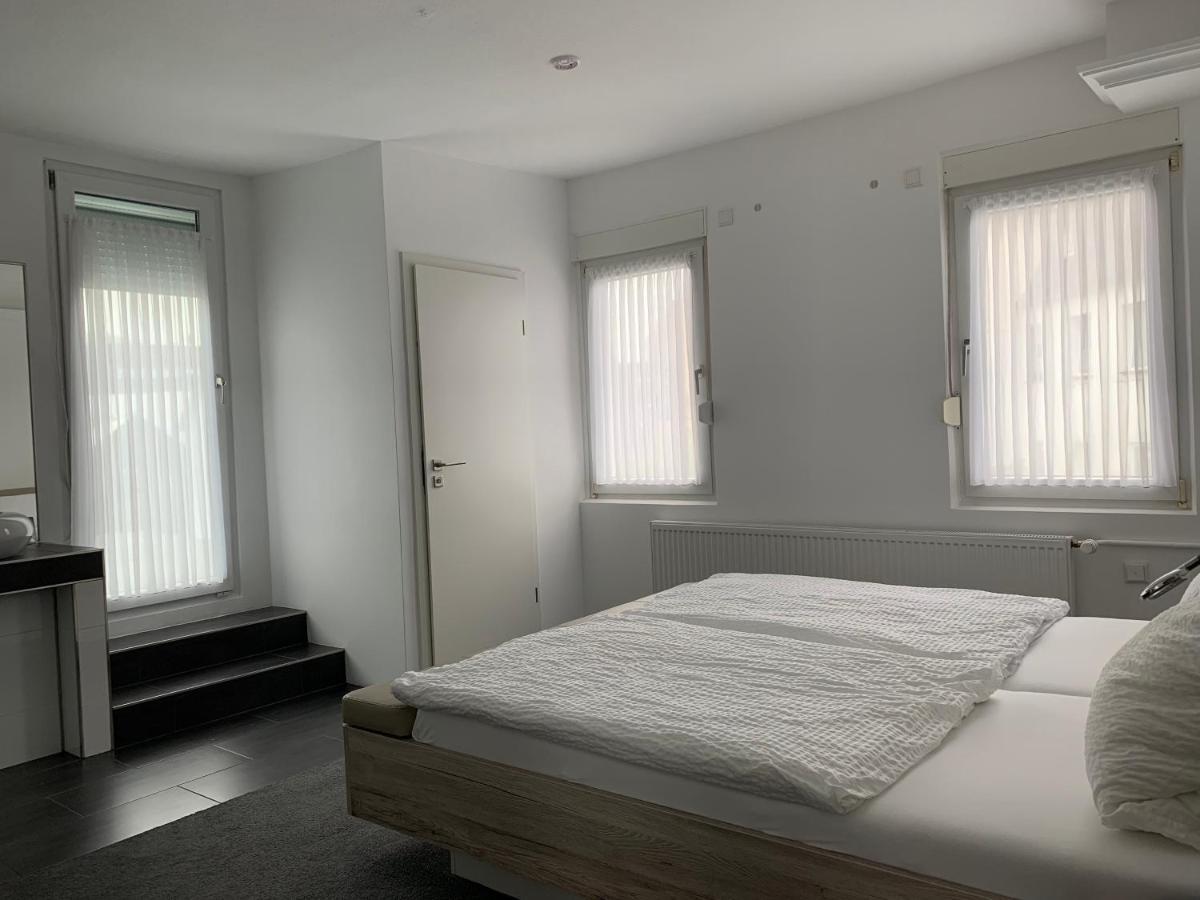 Hotel St. Hubertus Wallmerod ภายนอก รูปภาพ