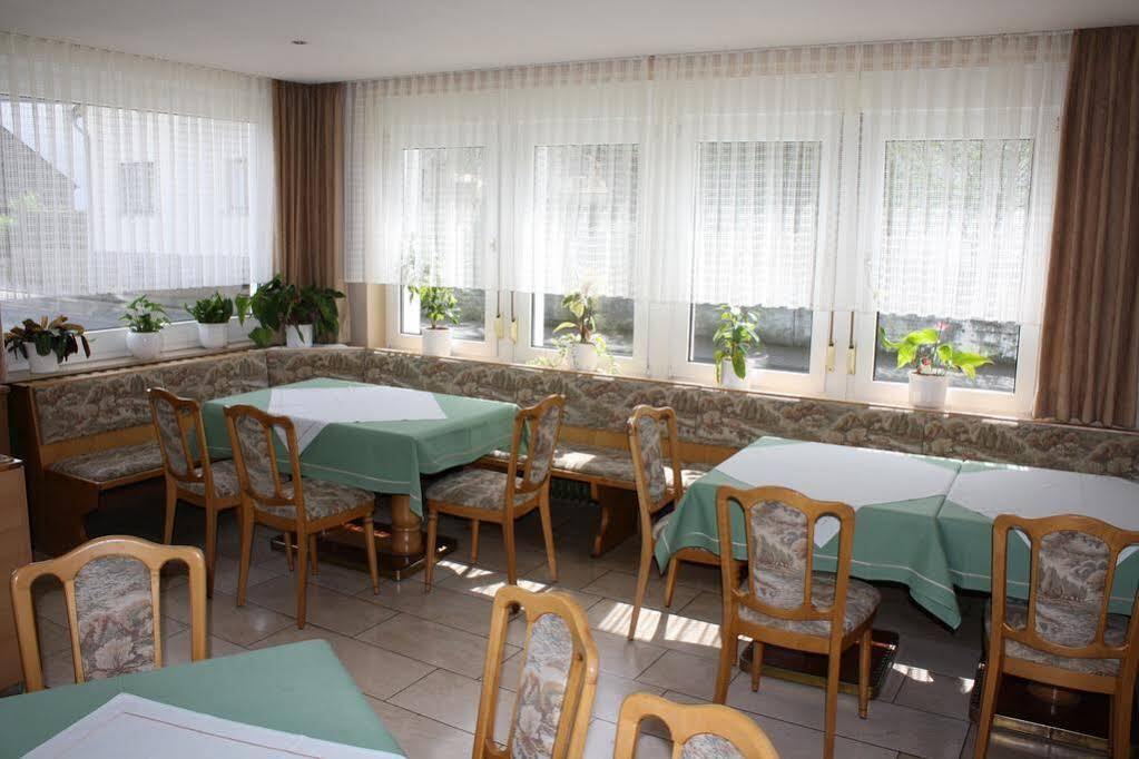 Hotel St. Hubertus Wallmerod ภายนอก รูปภาพ